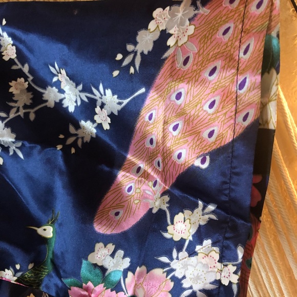 Zhong Sang Blue Peacock Robe. Size Medium. - Picture 5 of 9